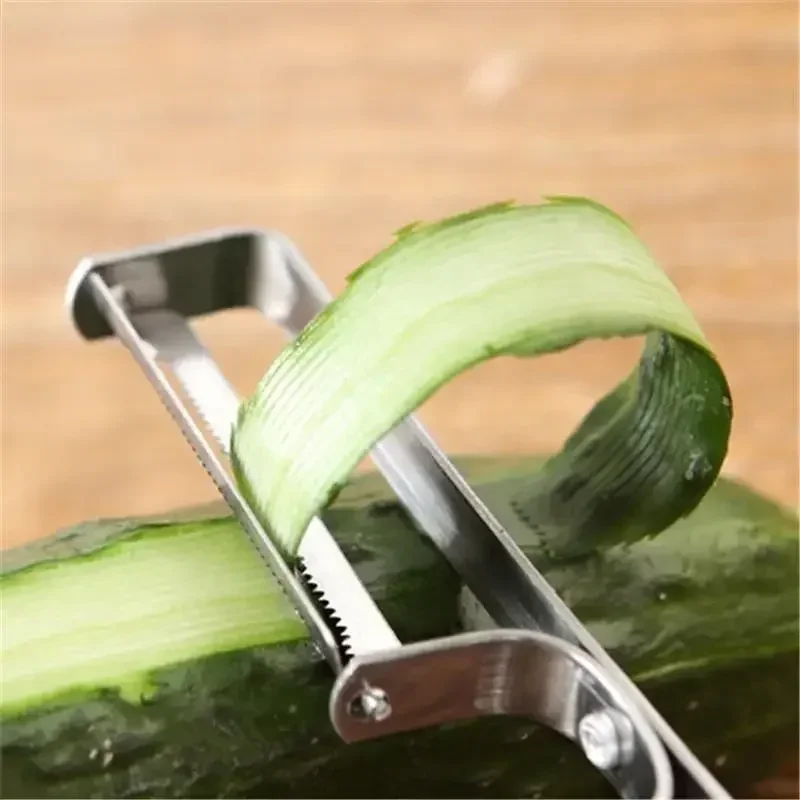 1PC Multifunctional Stainless Steel Kitchen Tooth Type Planer Fruits and Fruit Peeler Kitchen Gadgets and Accessories