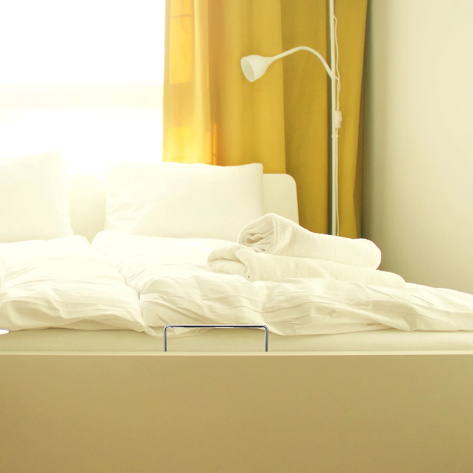 Non-Slip Mattress Retainer Bar Metal Stabilizer Bed Frame Stopper Sturdy Gripper For Adjustable Bed Baffle Keep Topper From