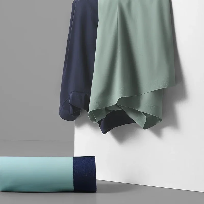 남성용 아이스 실크 속옷 남성용 심리스 여름 얇은 팬티 편안하고 통기성 좋은 팬티 개성있는 반바지