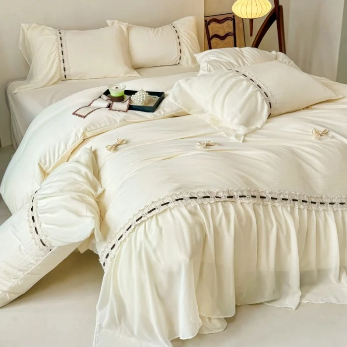 

Ins комплекты постельного белья в стиле принцессы с рюшами и кружевом с бантом, пододеяльник, романтическое постельное белье, декор для женщин и девочек, пододеяльник для спальни, 4 шт., 2025 г.