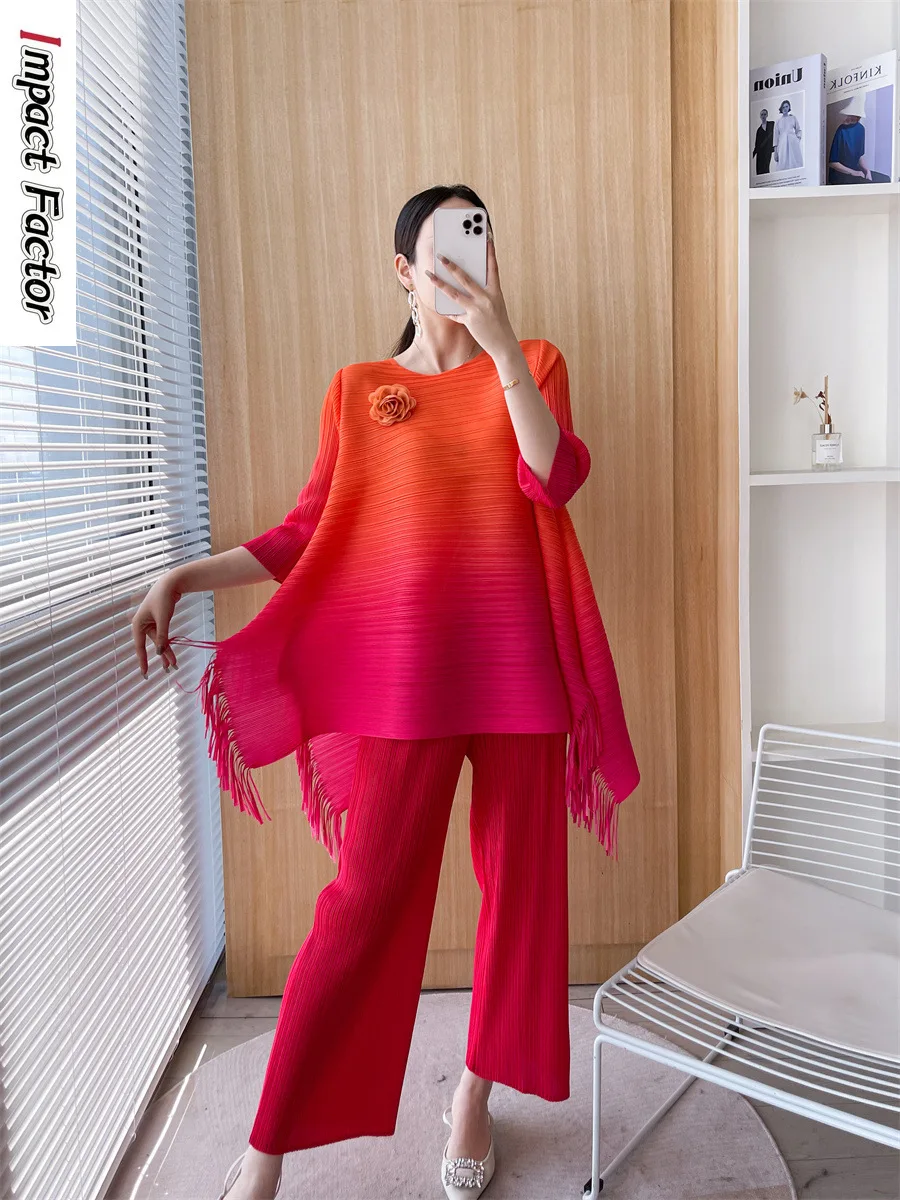 

2025 Summer New Miyake Pleated Set Gradient Tassels Top and Versatile Trousers Two Piece Sets Loose Elegant Women's Clothing