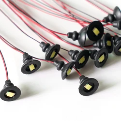 3Pcs Miniature 3V Led Billboard Spotlights Lamp Model Kit Scale HO 1/87 Diorama Accessories Material for Diy Layout Model Making