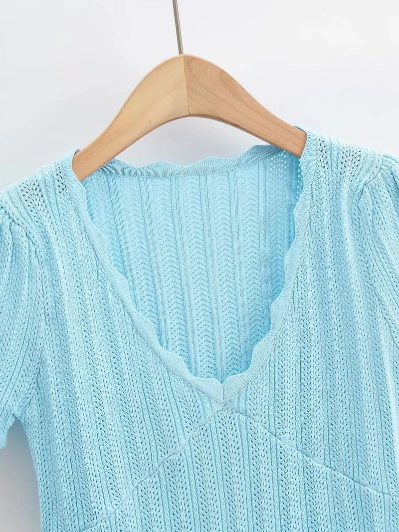 Women V Neck Knitted Crochet Tee With