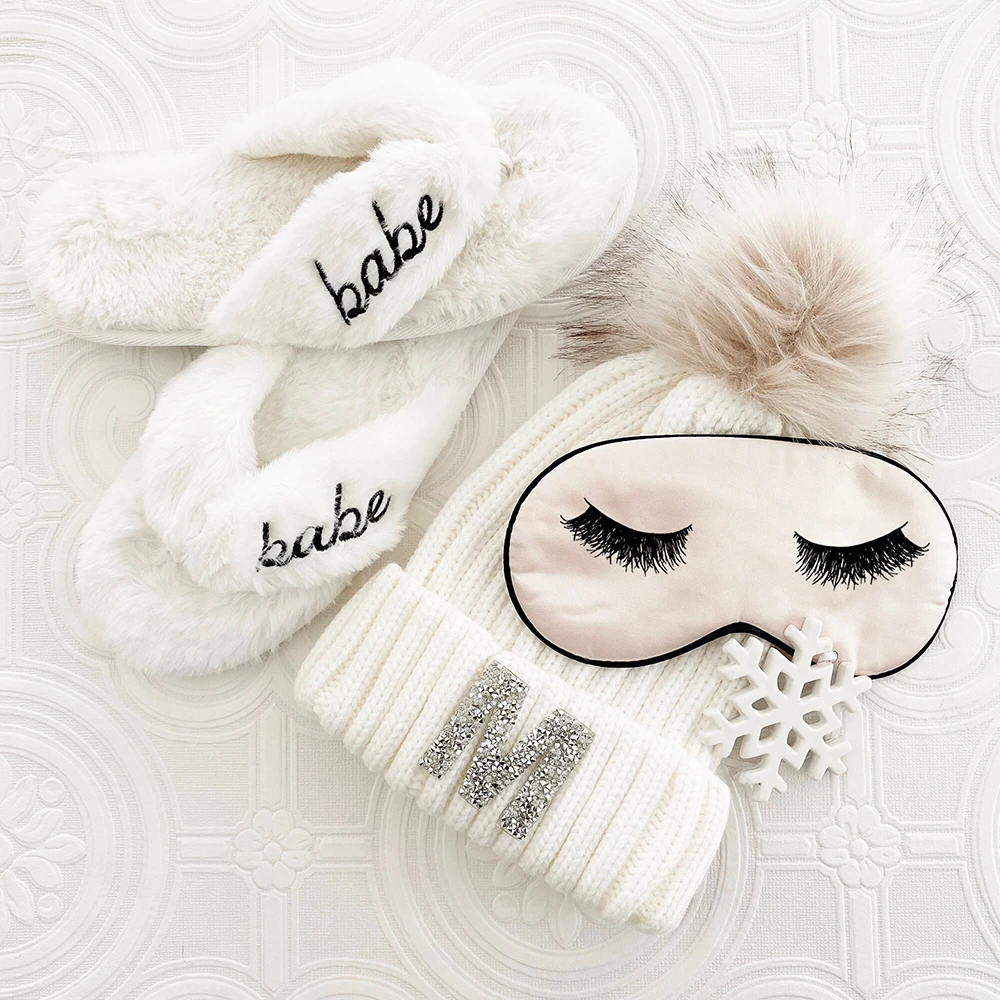 Personalized Bridal Shower Party Bridesmaid Cute Fuzzy Slippers Women Holiday Gifts Christmas Gift Ideas Babe Slippers with Name