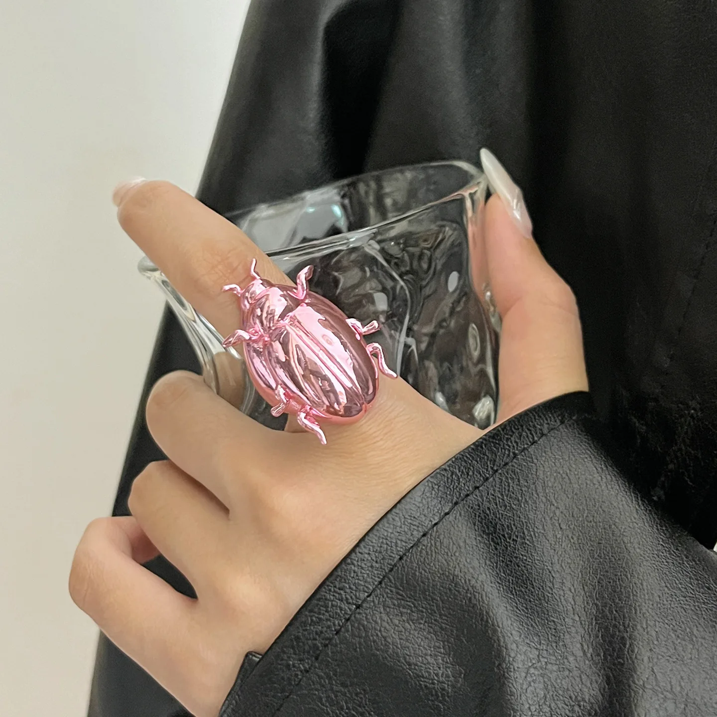 European American Niche Design Metal Beetle Open Rings For Women Light Luxury Unique Insect Index Finger Rings Trendy