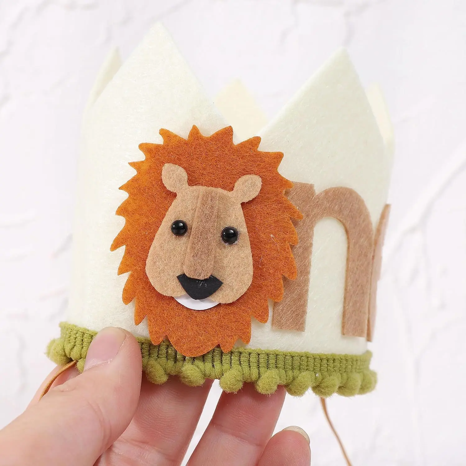 

Children's Birthday Hat Jungle Animal Lion Boy Birthday Party Creative Design Cute Cartoon Felt Crown Prop Decorations