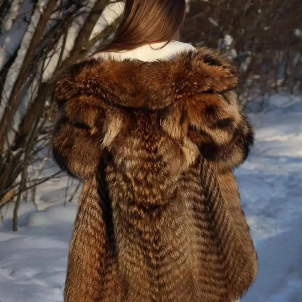 Abrigo de piel de mapache auténtica para mujer, prendas de vestir gruesas de piel entera de lujo, abrigo de piel de mapache Natural elegante y cálido para invierno