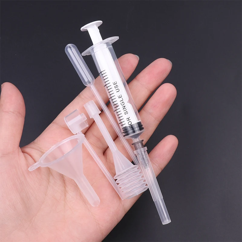 6Pcs/Set 0.5ml Perfume Refill Tools Set Plastic Diffuser Syringe Straw Dropper Funnel Spray Dispensing Required Cosmetic Tools