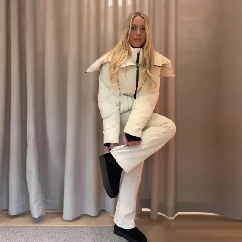 Hooded Skiing Coats Women Solid Stand Collar Belts Pleated Zippers Full Sleeve Thicken Cotton Jacket 2026 Winter Lady Outwears