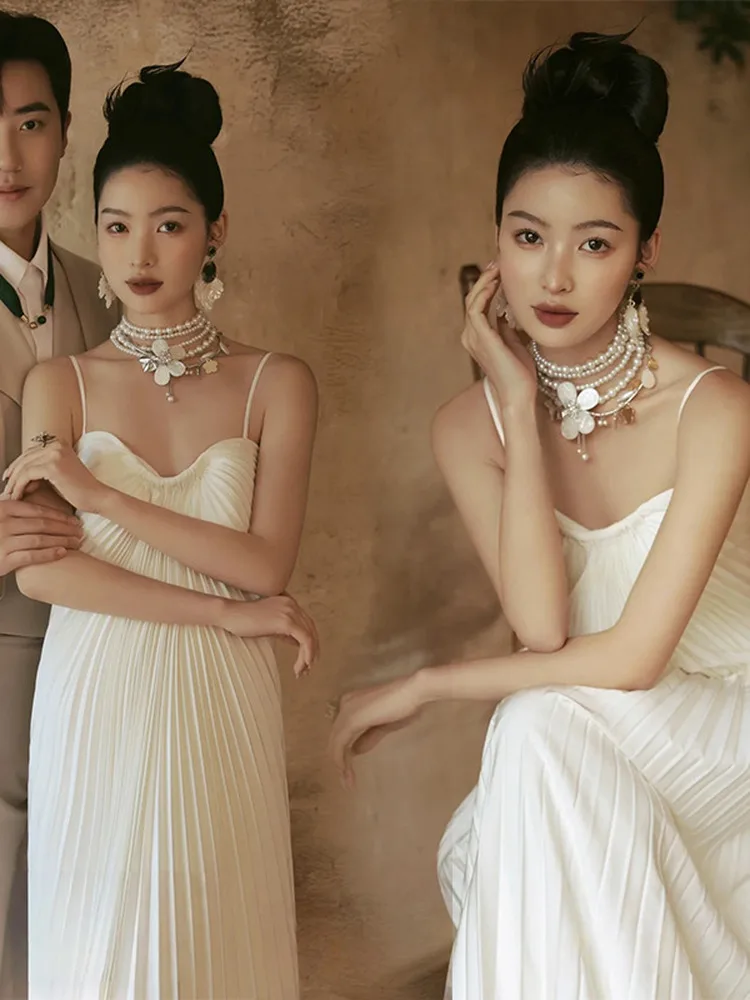 Wedding Morning Robe Women's New Bride Luxury Minimalist Studio Photography Customized Ceremony Dress Summer 2025