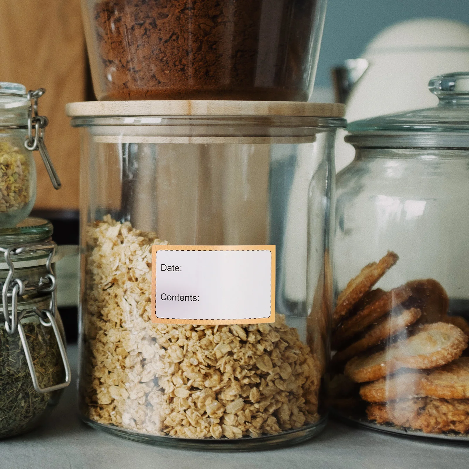 

2 рулона съемных этикеток для пищевых контейнеров, клейкие наклейки для морозильной камеры, легко снимаемые записываемые этикетки для пищевых контейнеров