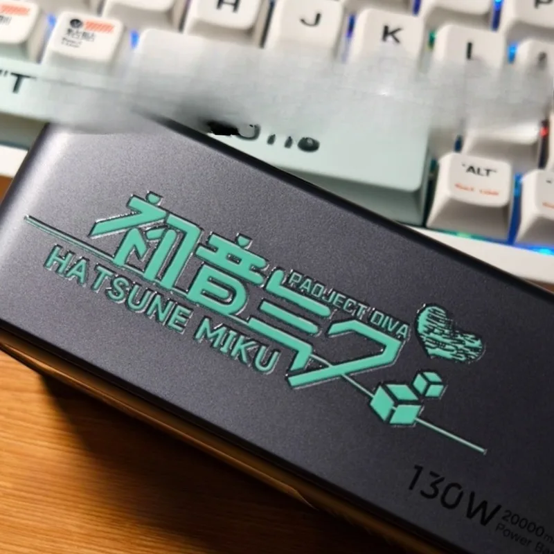 

Hatsune Miku kawaii anime Miku font waterproof 3D stereo sticker cute tablet notebook water cup creative decoration sticker gift