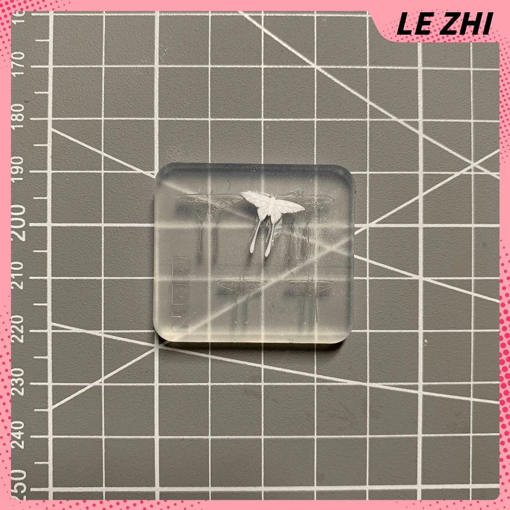 1 قطعة لطيف مرحبا كيتي دونات الفاكهة Bowknot Diy بها بنفسك سيليكون مسمار الفن قالب الكرتون الأرنب فراشة ثعبان مسمار قوالب قالب الهدايا