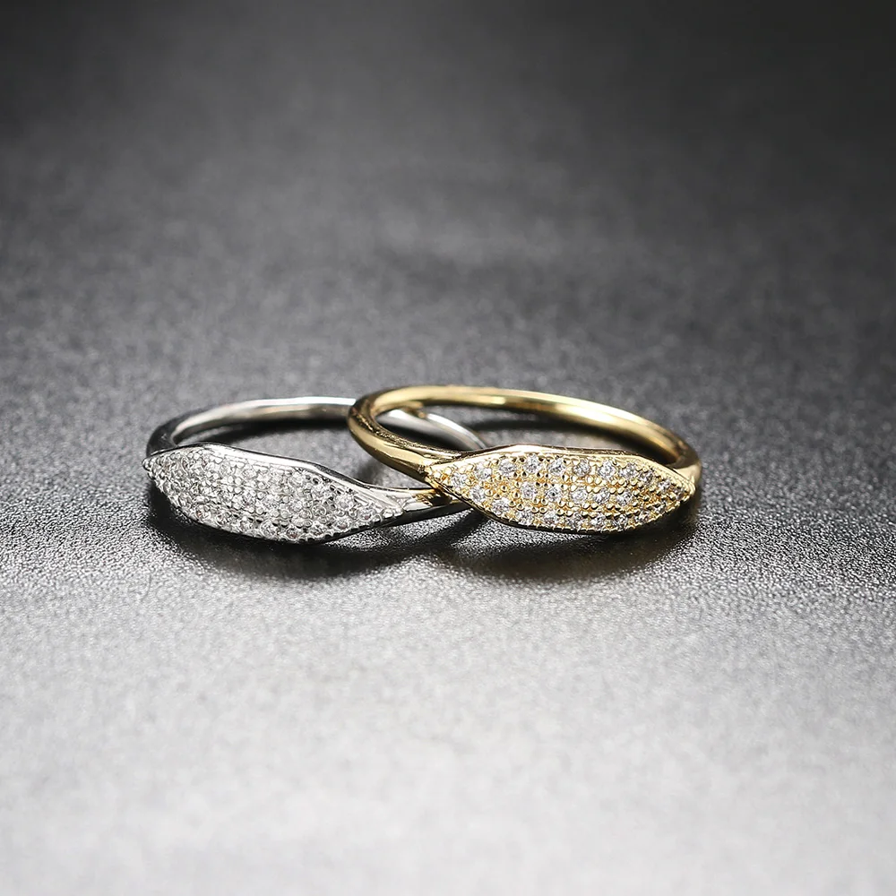 Minimalist Women's …