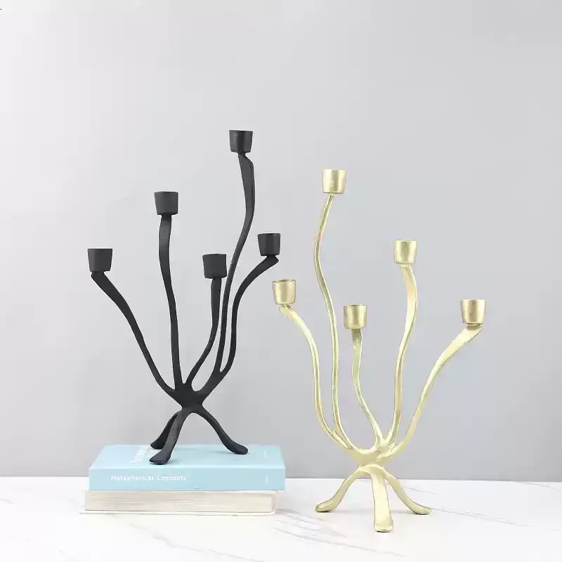 Metal Ball Triangular Molecular Candlestick Irregular Art Candlestick Ornament Soft Home Decoration 10*9*6cm