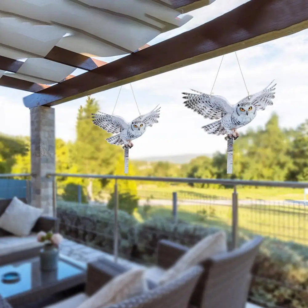 Vivid Owl Patterns Reflective Owl Hanging Decorations for Balcony Garden Set of 2 Waterproof Acrylic Fake Owls to Scare Away