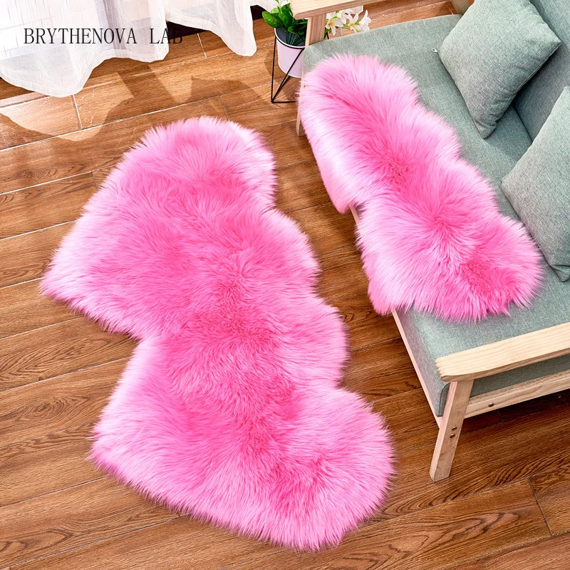 Solid Color Creative Double-Heart Carpet Long Plush Living Bedside Room Foot Rug Water-absorbing Antiwear Interior Decoration