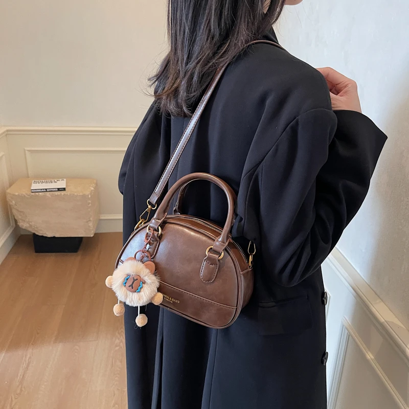 

Retro Fashion Versatile Women's Handbag Simple Casual PU Leather Single Shoulder Crossbody Bag Commuting Storage Bags