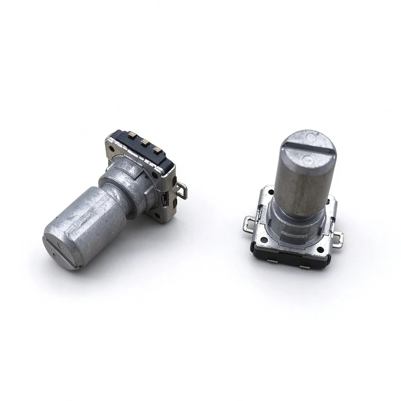 Original New 100% SMD Encoder With Press Switch EC11 Step 32-Points