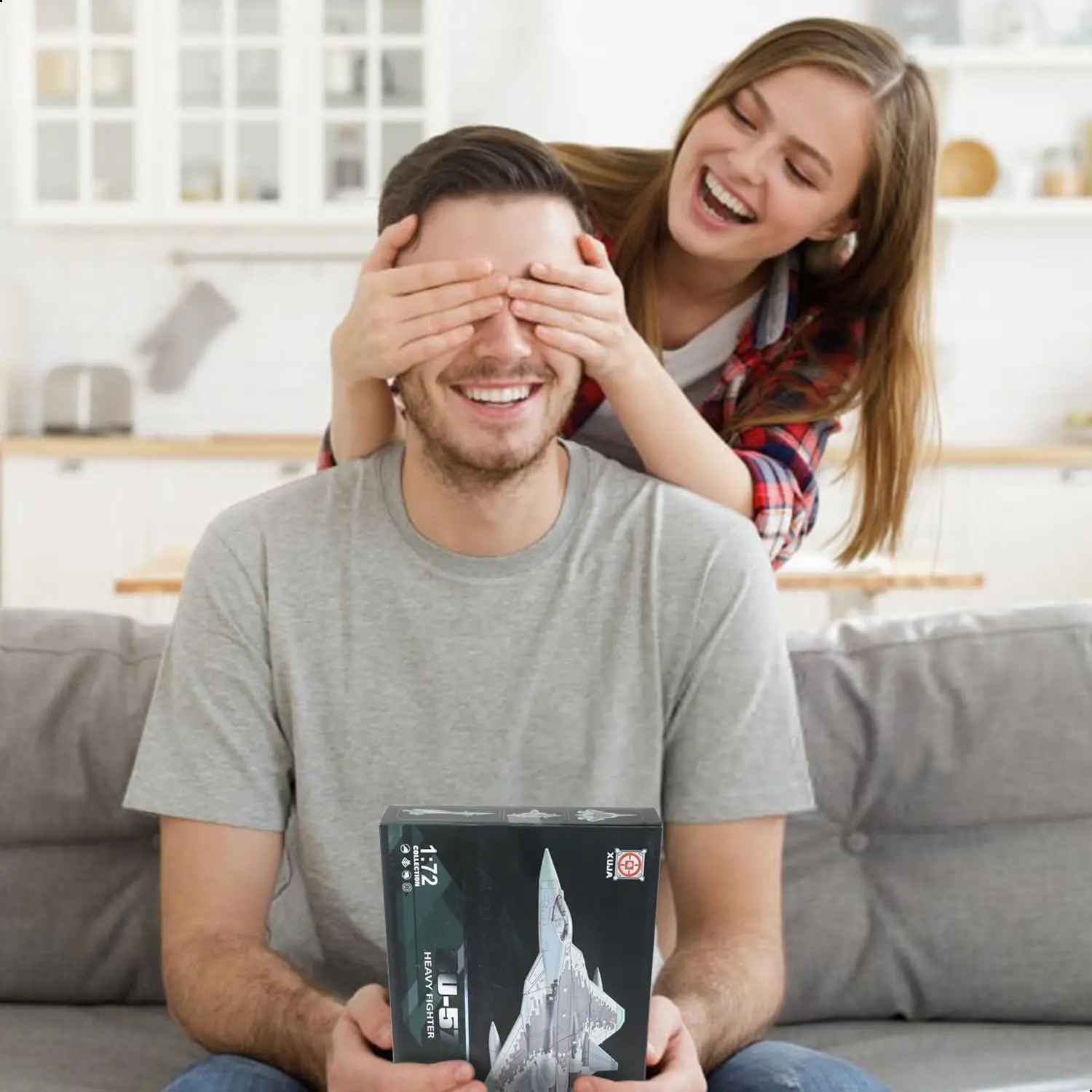 Kit modello di costruzione rapida Jet da caccia SU-57 in scala 1:72 Regalo giocattolo a jet militare in plastica per adulti e bambini