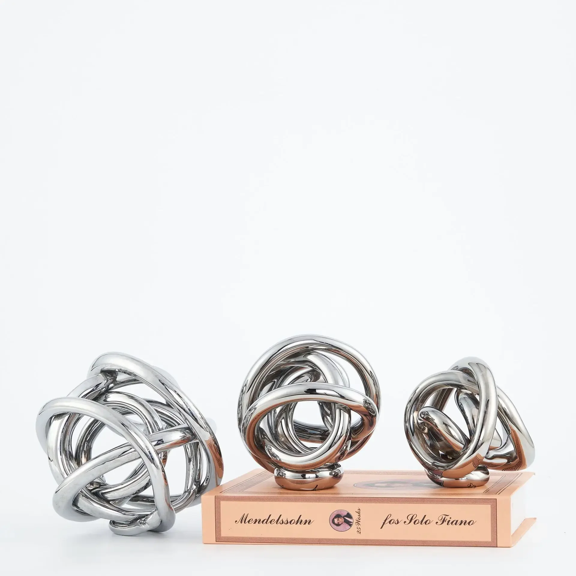 Glass Craft Abstract Sphere Hollow Line Ball Knot Entangle Transparent Decorative Figurines Home Decoration Accessories