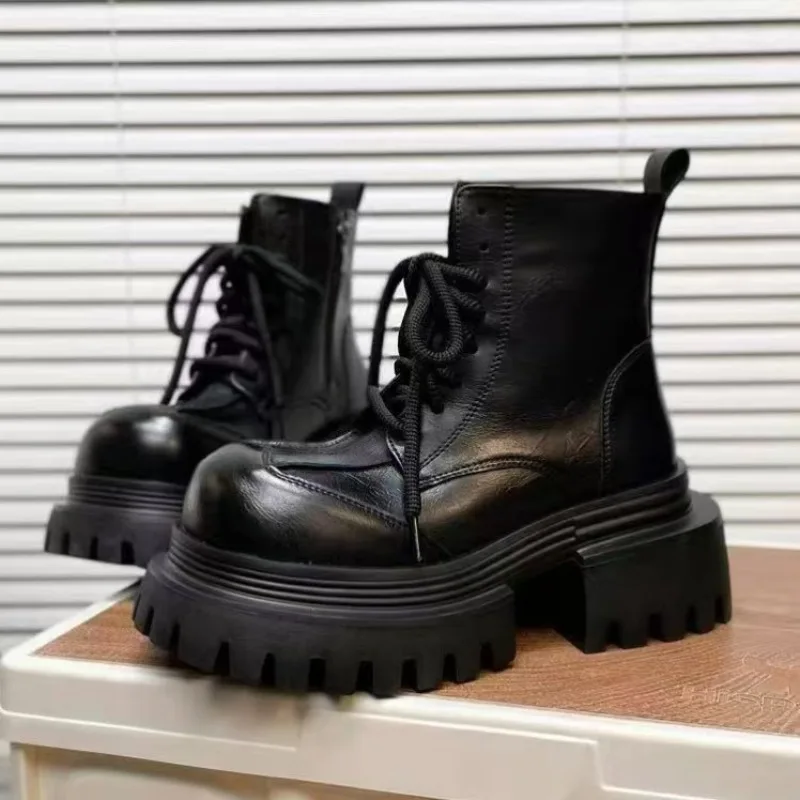 

2026 New Thick Soled Black High Top Boots Brown Women's Motorcycle Boots Autumn and Winter Girl Shoes