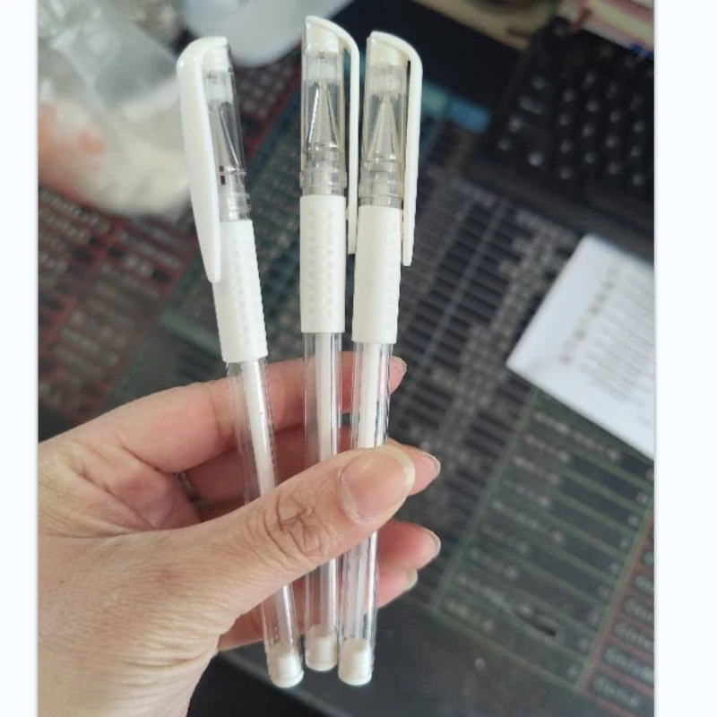Materiały do ​​Microbladingu Marker do tatuażu Biały chirurgiczny marker do skóry Narzędzie do makijażu permanentnego Akcesoria do tatuażu brwi