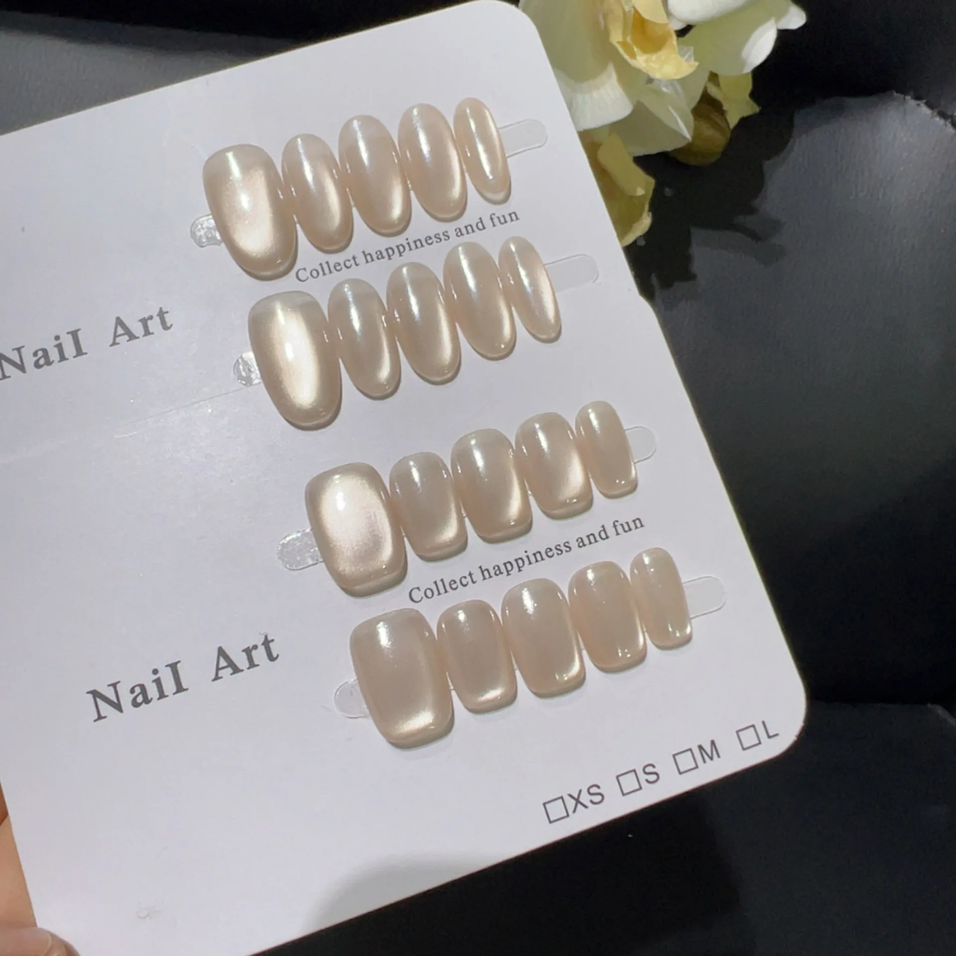 

10pcs White French Press on Nails Gradient Blush Pink False Nails Set Press on Crystal Cat Eye Nail Minimalist Almond Fake Nails
