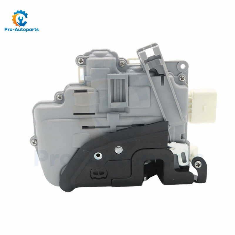 Door Lock Actuator 8K0839016 8K0839015 8J1837015A 8J1837016A for Touareg Superb A4 Q3 Q7 TTRS Q5 A5 CAYENNE PANAMERA 2009-2012