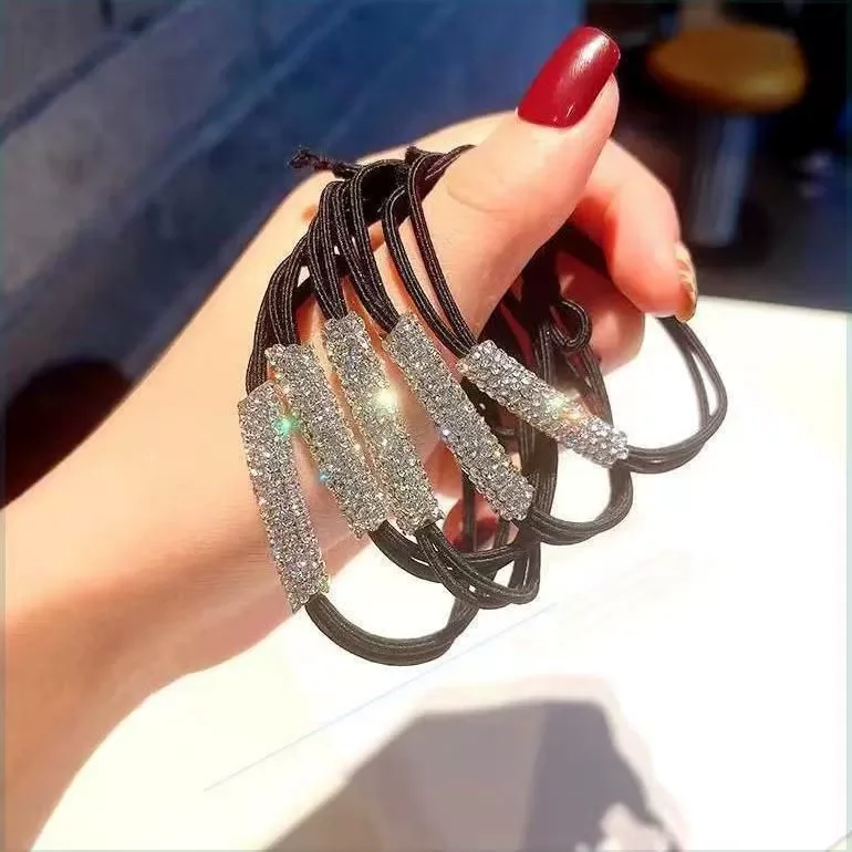 10 قطع من حزام الجلد الصغير ذو المرصع بأحجار الراين اللامعة للغاية على الطراز الأوروبي والأمريكي عالي المرونة