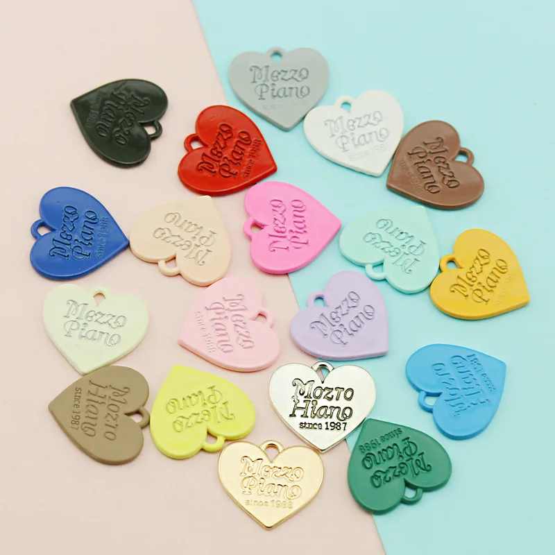 DIY jewelry accessories 22 * 21mm Korean version alloy spray paint color English letter love peach heart pendant pendant