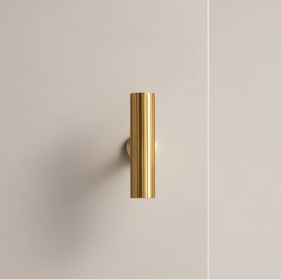 Nurlin Solid Brass Art Deco Vertical Lines Linear Kitchen Cabinet Knobs T Bars Bedroom Wardrobes Long Pull Drawer Handle