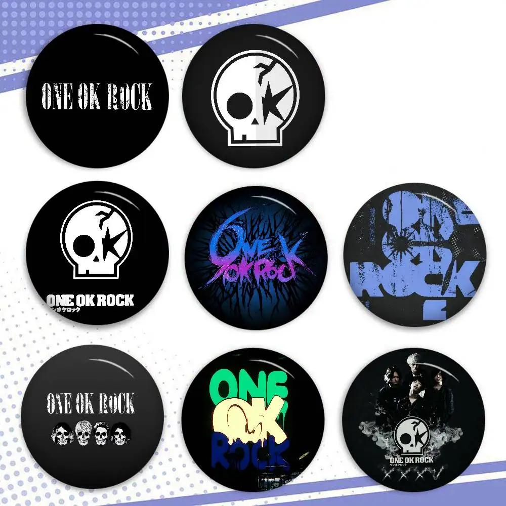 ONE OK ROCK Logo Anime Broschen Niedliche Cartoon-Anstecknadel für Jacke und Jeans Geschenk-Accessoire