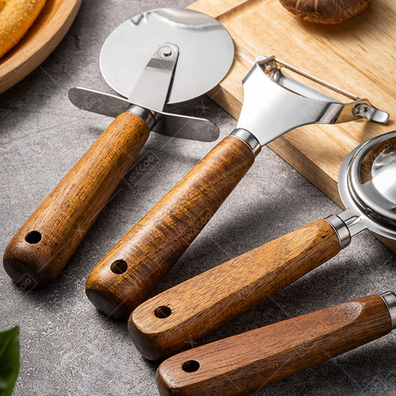 أدوات المطبخ الصلب اليدوية أدوات الطبخ المفيدة مقشرة الخضار فتاحة علب خافق البيض قطاعة البيتزا قطاعة الجبن