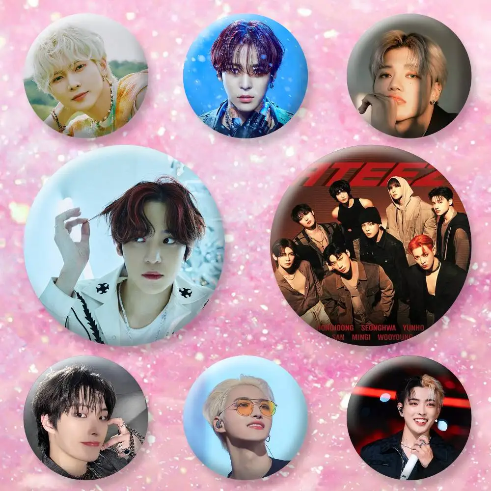 ATEEZ kim Hongjoong san Badges Creative Tinplate Button PinsBrooch Badge Clothes Backpack