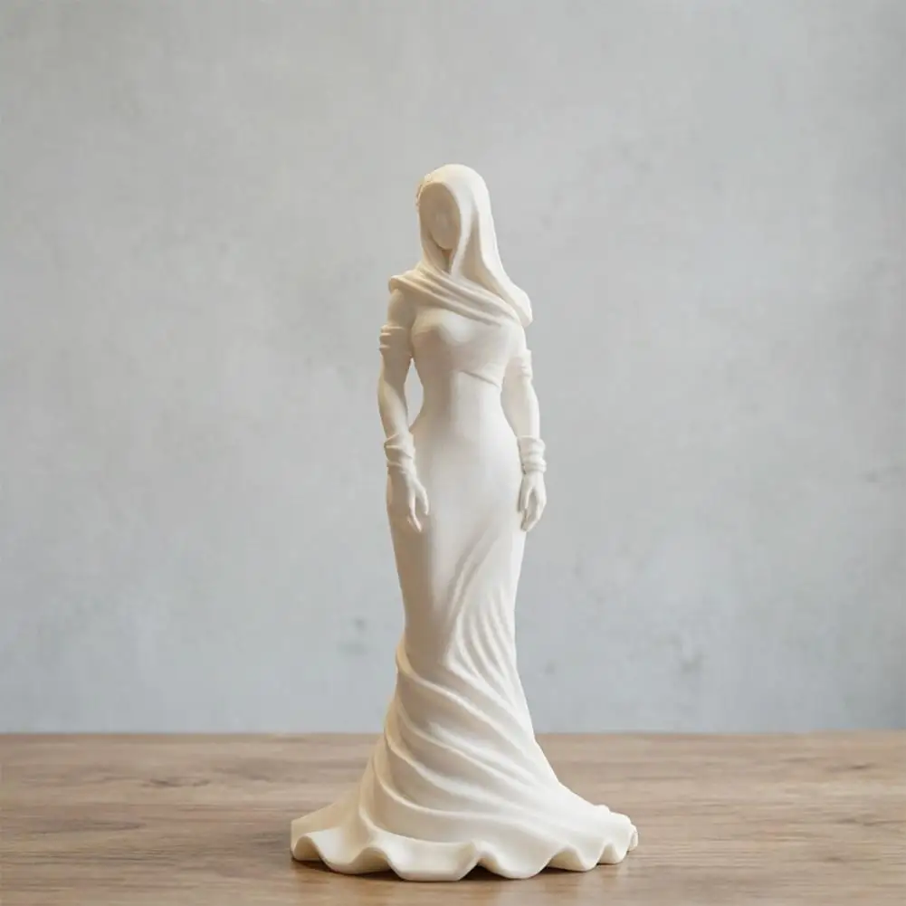 Hooded Veil Women Figurine Fishtail Dress Woman Statue Vintage Hooded Cowl Woman Figurine 3d Printed Faceless Lady Statue
