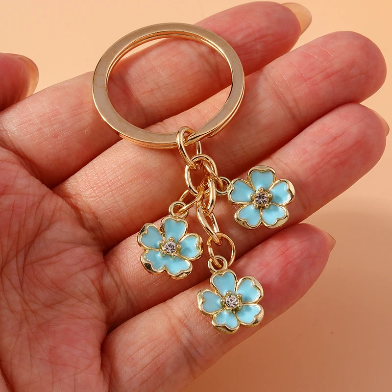 Modische Blumen-Herz-Schlüsselanhänger, Souvenir-Geschenke für Frauen und Männer, Autoschlüssel, Handtaschen- und Geldbörsenanhänger, DIY-Schmuckzubehör – Detail 5