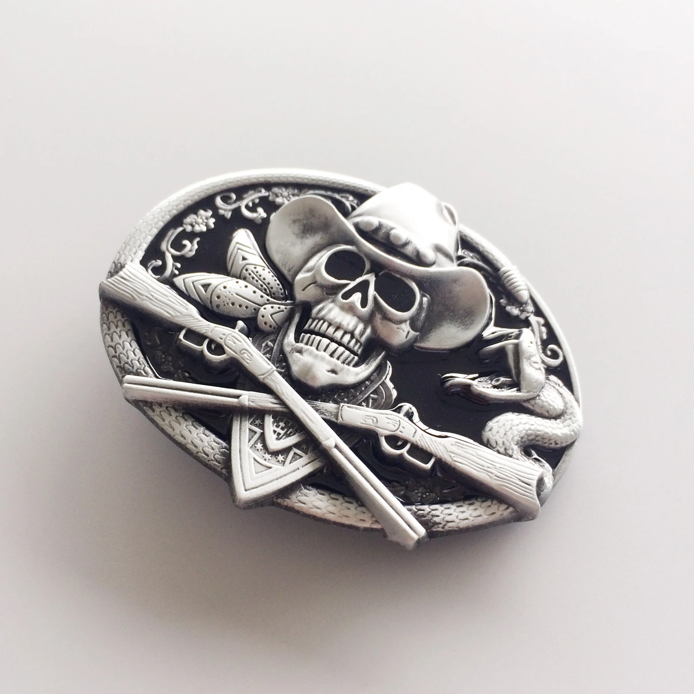 New Western Black Cowboy Skull Pirate Rifles Belt Buckle also Stock in US BUCKLE-SK036BK Free Shipping