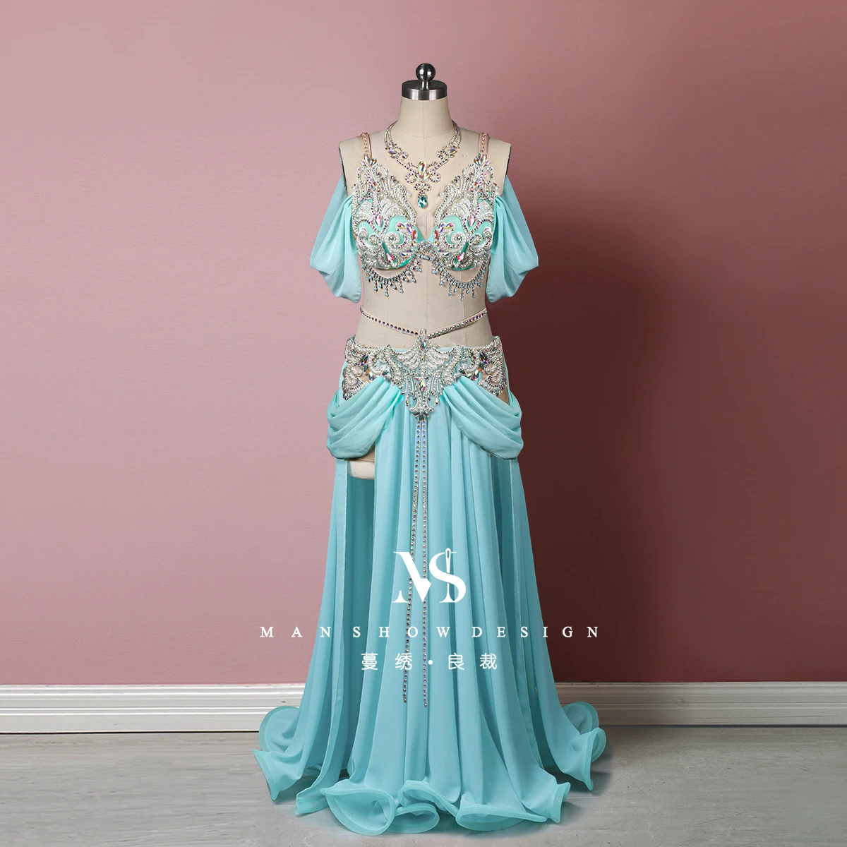 カスタマイズされたベリーダンスパフォーマンスコスチュームセクシーなオリエンタルダンスドレスグループビッグスカートブラベルト