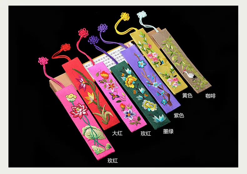 1pcs 13*3cm Embroidery cloth bookmarks hand made sewing Chinese painting art bookmarks hanging decorations lotus flowers bamboo