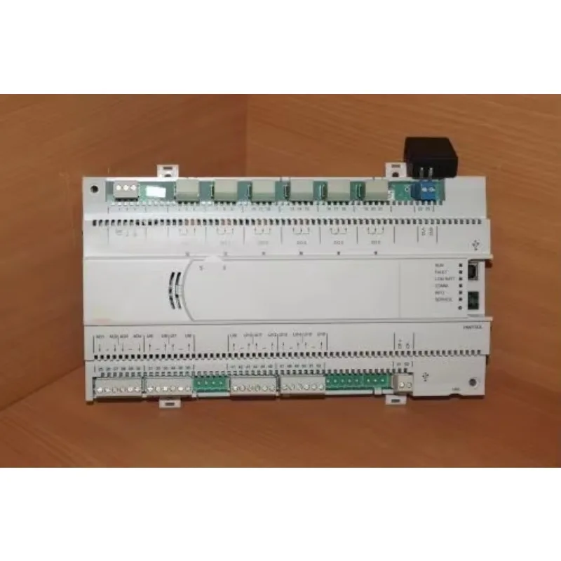 

Wholesale PXC 22.D PLC Controller New Original Warehouse Brand PLC Programming Controller