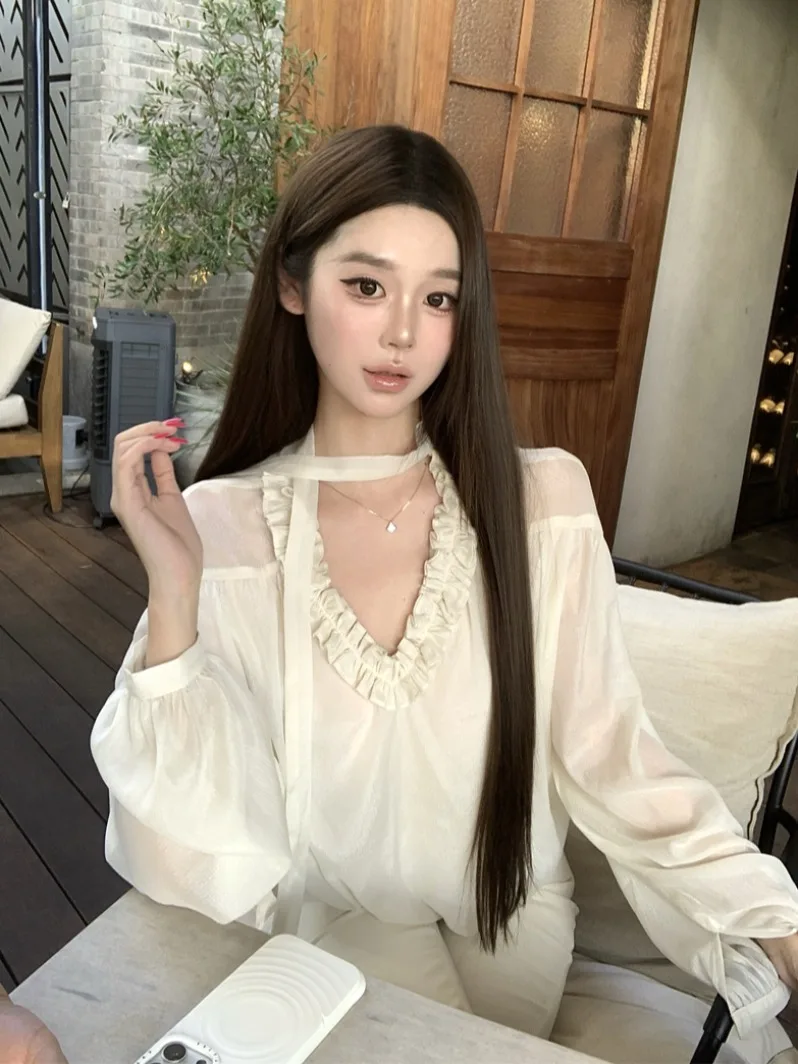 

Свободная женская блузка из шифона с длинным рукавом и V-образным вырезом, весенняя новинка, нежный стиль, приталенная, с поясом, корейская версия, полиэстер