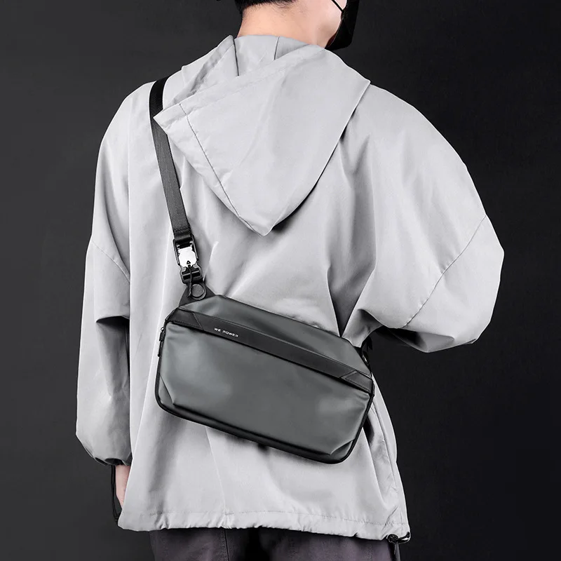 Waterproof nylon fabric hand-held casual outdoor large-capacity versatile crossbody single-shoulder bag for travel