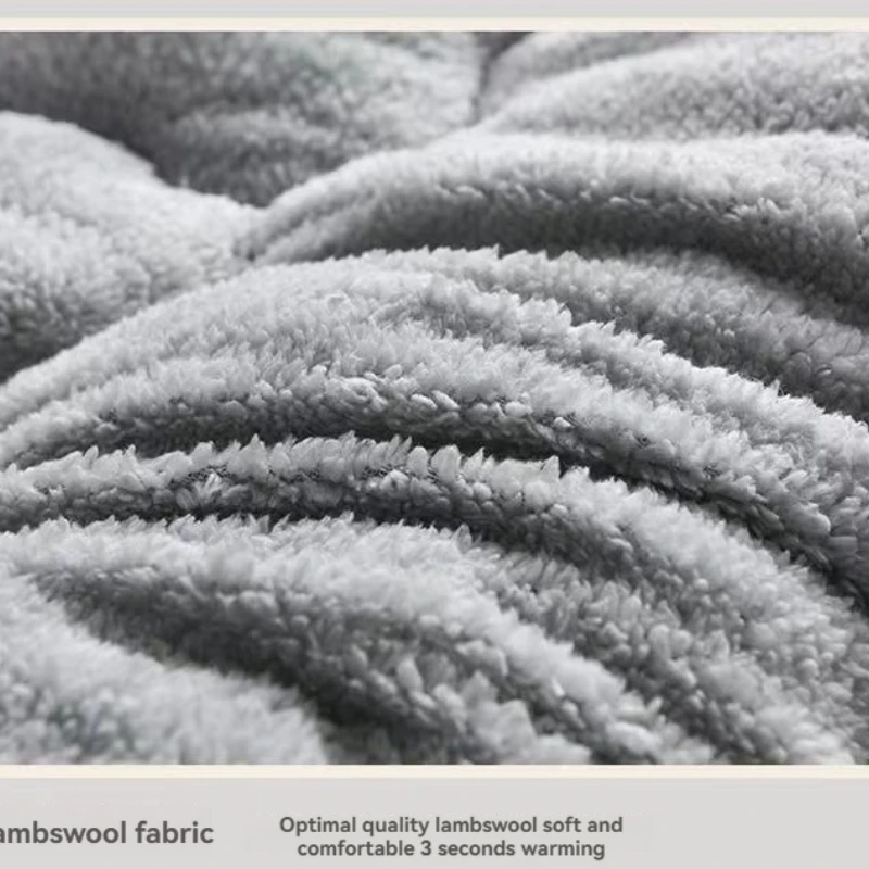 Winter Padded Lambswool Mattress Plus Velvet Dormitory Home Soft Pad Single and Double Warm Pad Quilt.