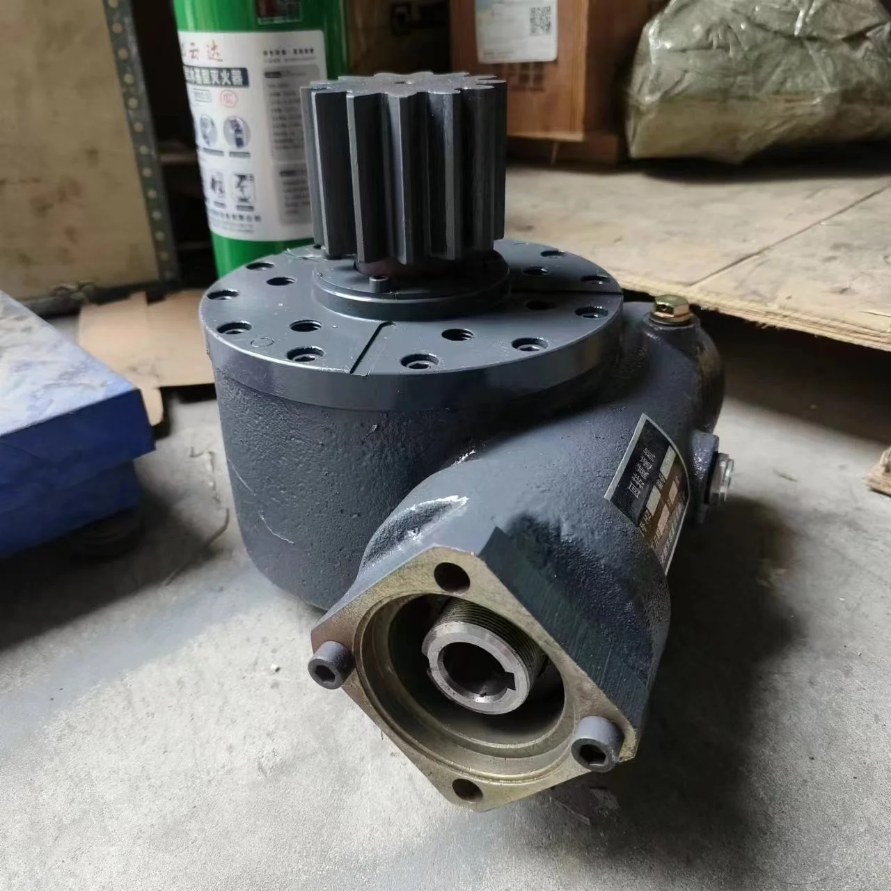 For  Original SQ5SK3Q Slewing Reducer High Quality Crane Parts for Construction Machinery on Sale