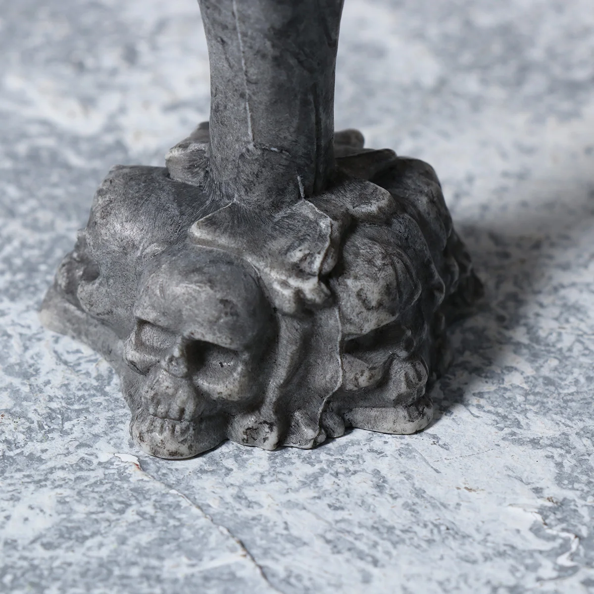 

2pcs Skull Lamp Green Glowing Led Light Halloween Electronic Decorative Flameless Wax For Haunted House Party