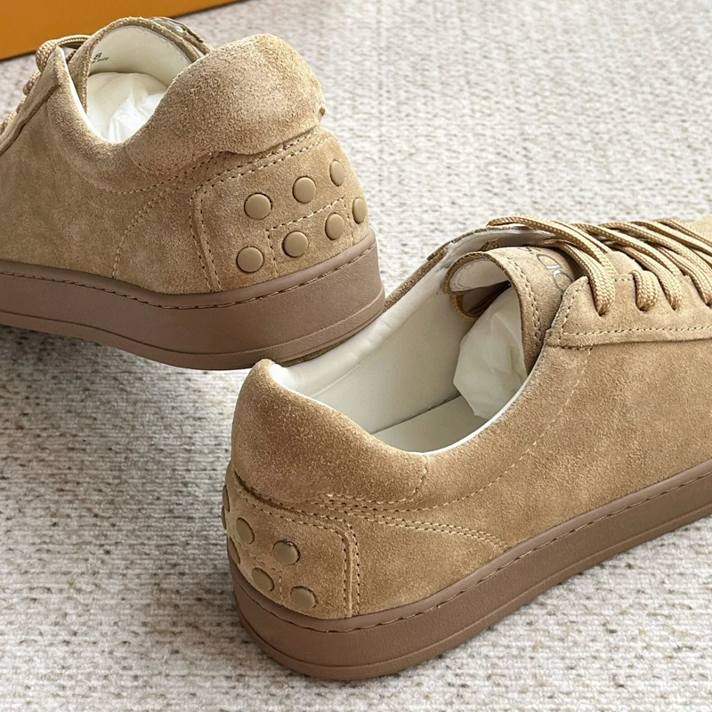 Baskets en daim décontractées à lacets pour hommes, chaussures de créateur de luxe, chaussures simples, loisirs rétro faits à la main