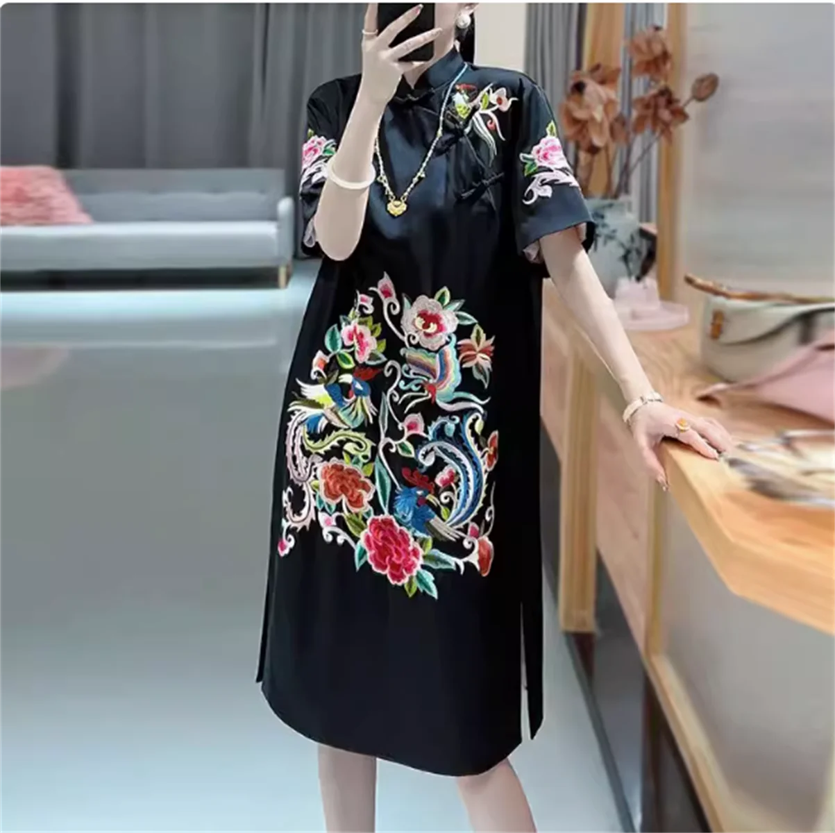 Vestido bordado de vinagre negro avanzado para mujer, falda qipao mejorada, temperamento, nuevo estilo chino