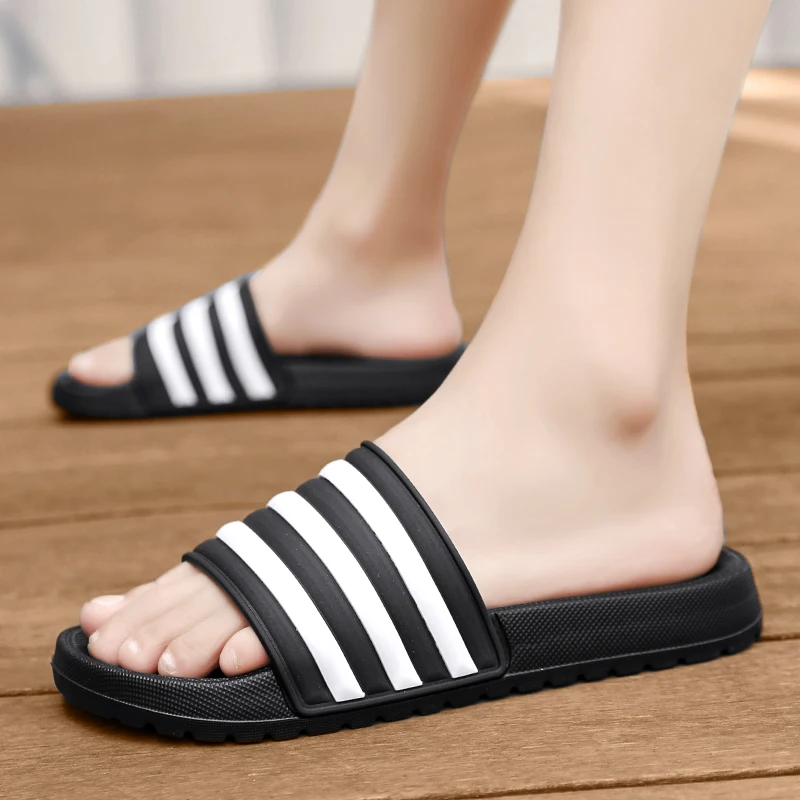 

Men Summer Women Slippers Lightweight Comfortable White Flats Flip Flops Ladies Sandals Casual Mens Shoes Zapatos Mujer