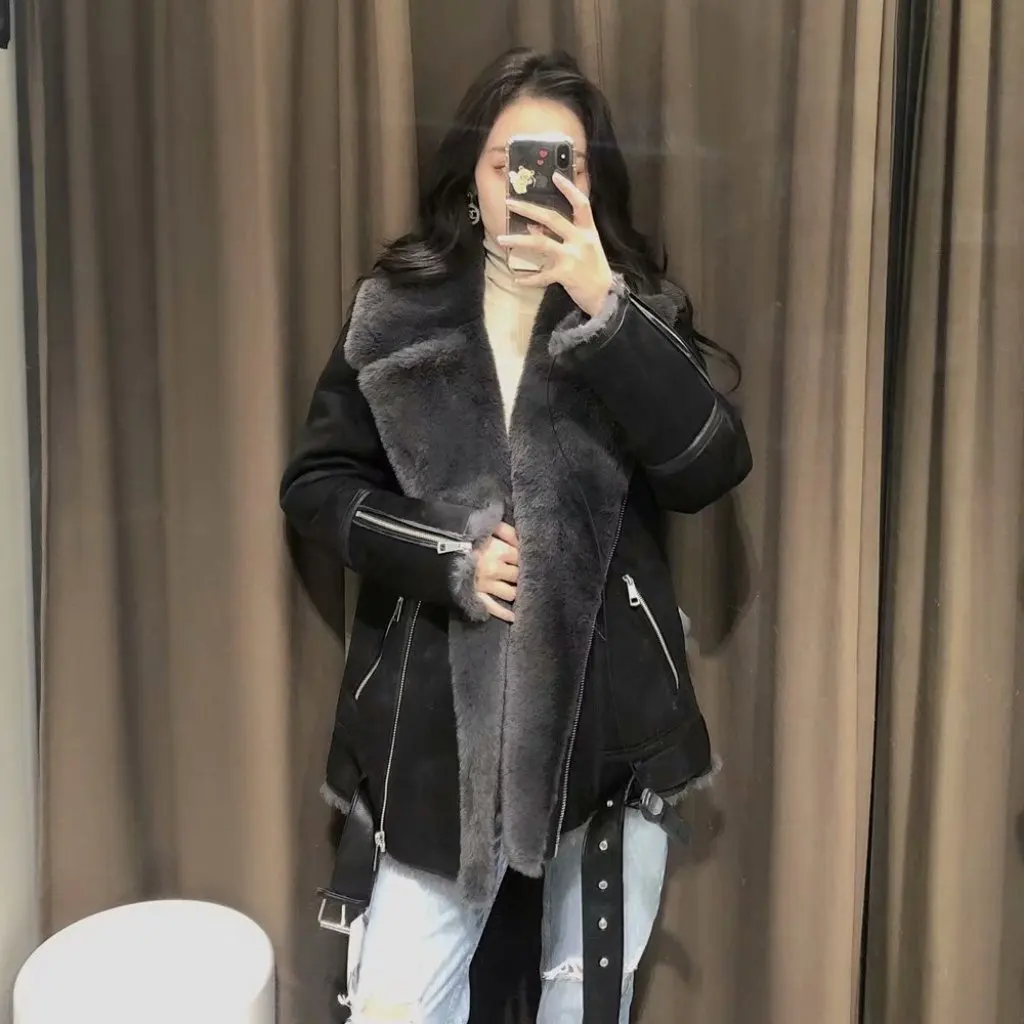 Women's Thickened Fur Jacket Autumn Winter European American Style Lapel Motorcycle Zipper Leather Coat for Ladies